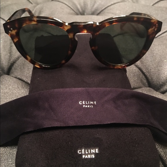 Celine Bevel Cat sunglasses 😎😎 - Picture 2 of 8