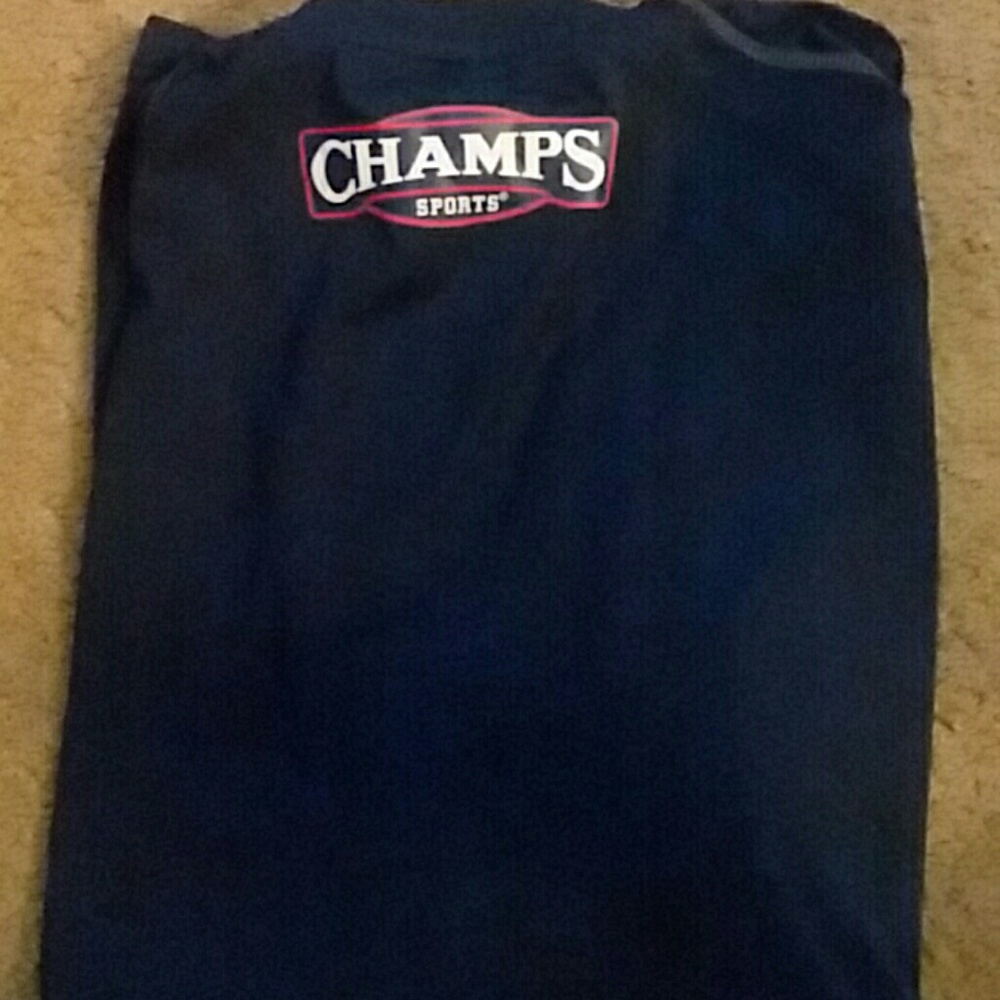 Athletic shirt