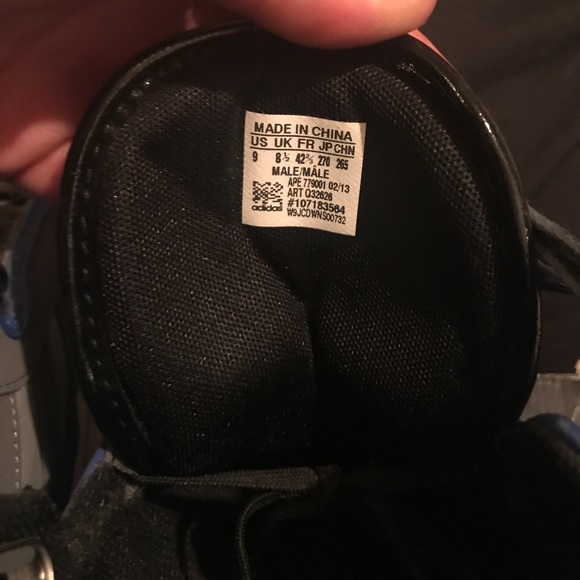 Adidas men's SOLD ON OTHER SIGHT - Picture 4 of 4