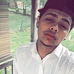 Meet your Posher, Angelo