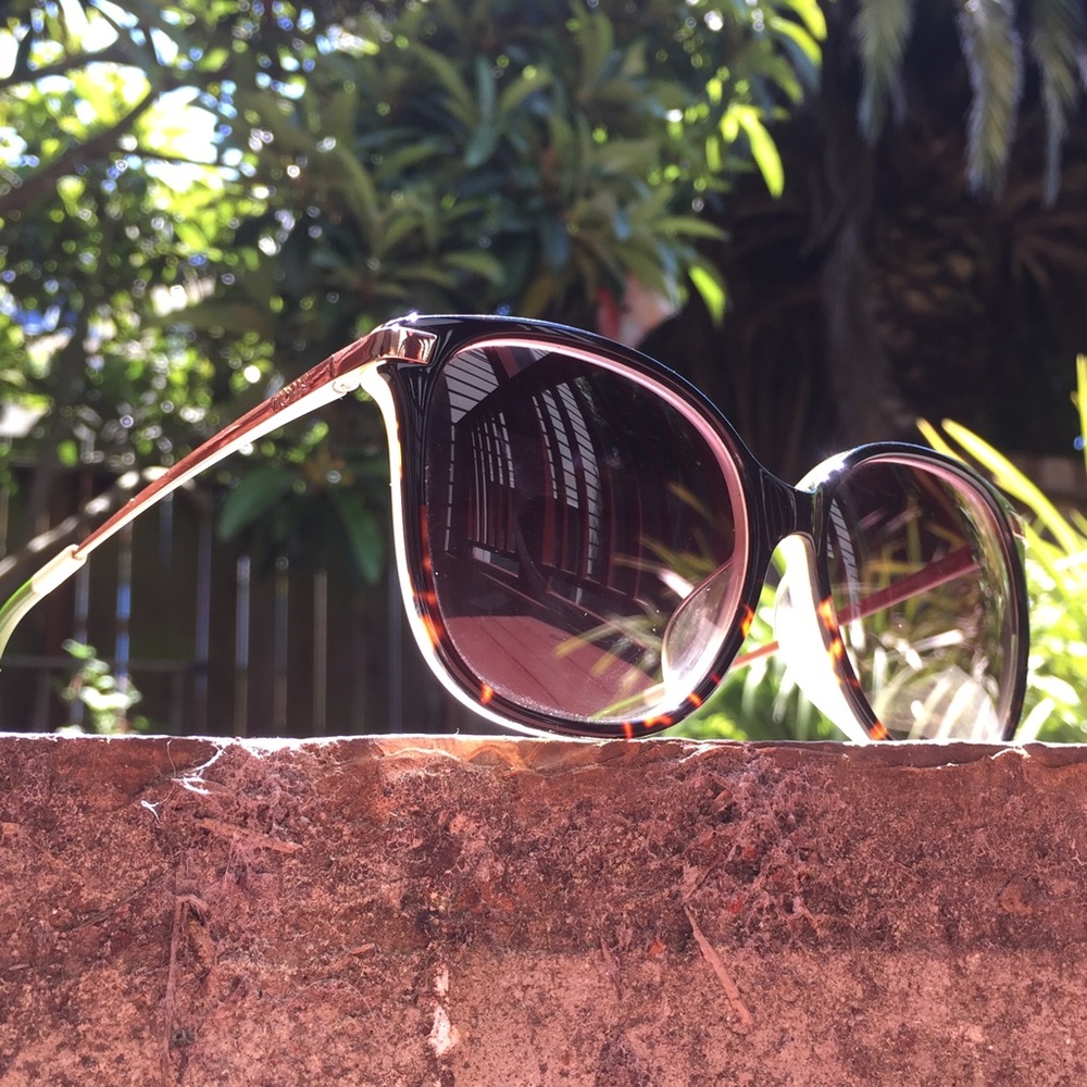 TOMS Sunglasses