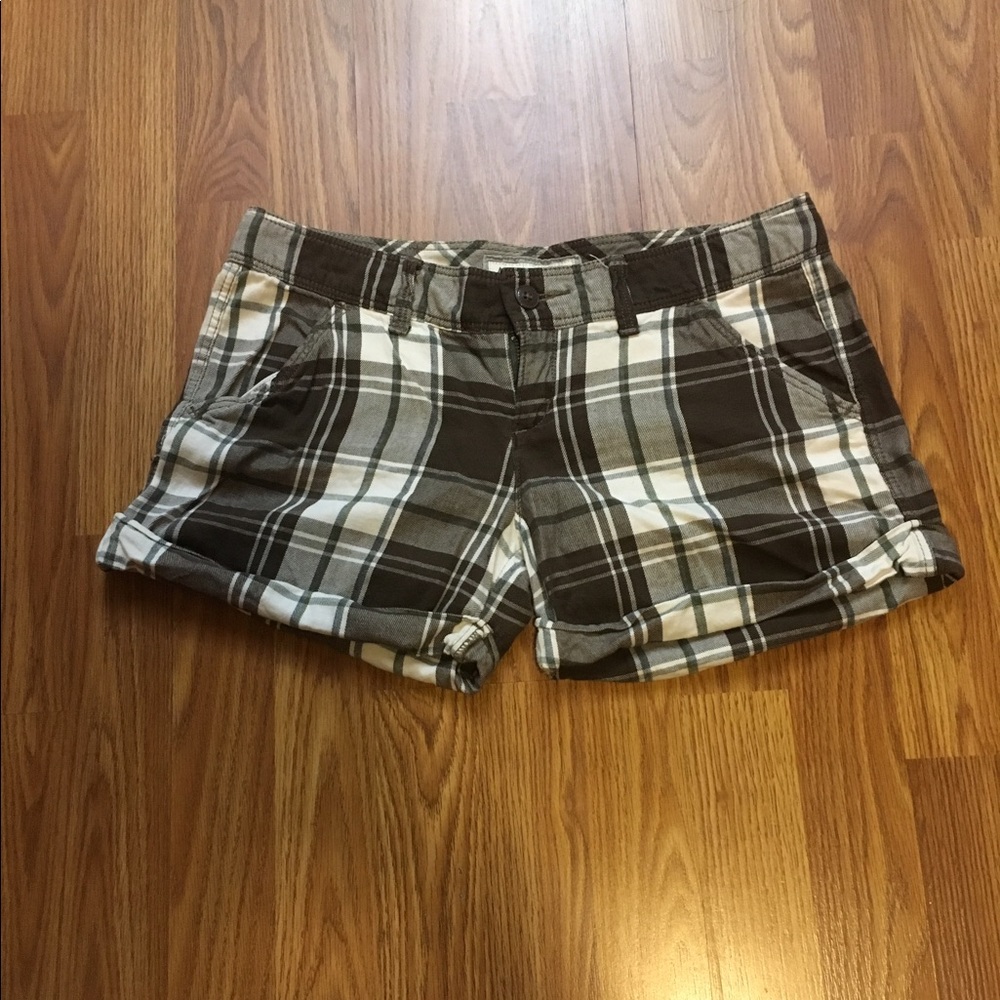 Super comfy plaid shorts