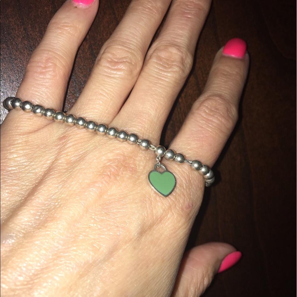 Tiffany & Co heart bracket