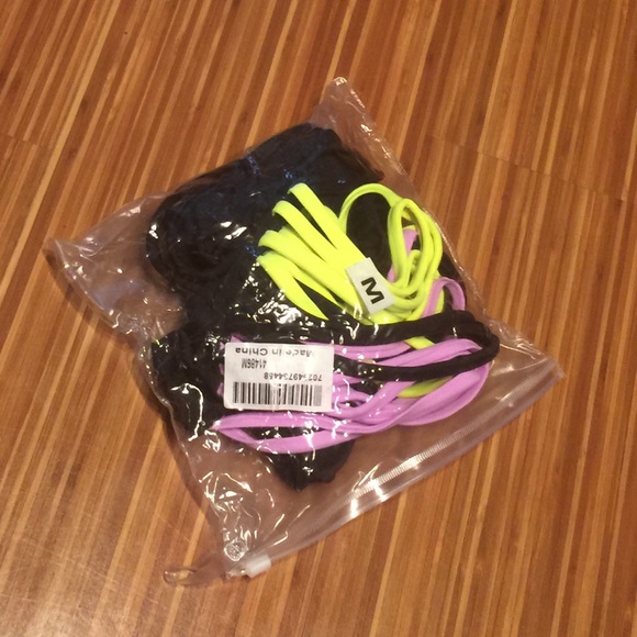 NWT string bikini - Picture 4 of 4