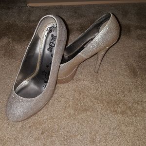 Sparkly Platform Pumps
