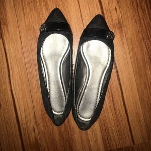 Coach flats