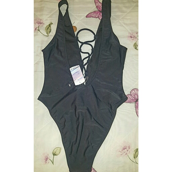 Forever 21 one piece swimsuit - Picture 2 of 2