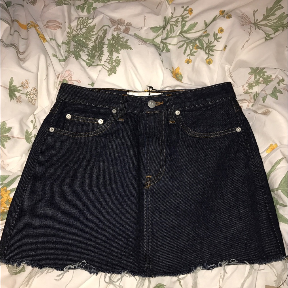 Dark rinse reformation mini skirt (BRAND NEW)