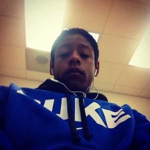 Meet your Posher, Manuel