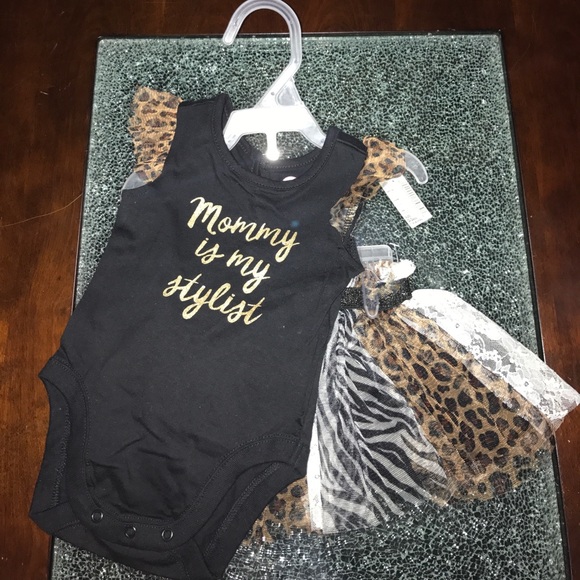 0-3 months brand new girls dresses - Picture 3 of 6