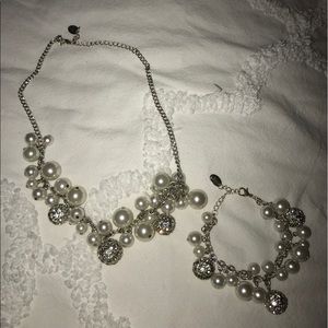 Necklace & bracelet