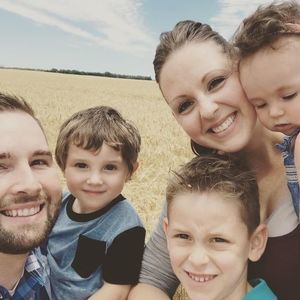 Meet your Posher, Shaina