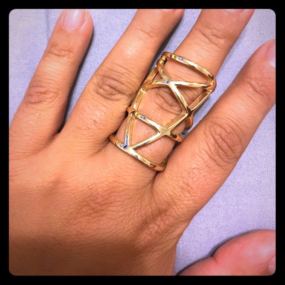 GOLD CAGED RING ⭐️ LIKE NEW ⭐️