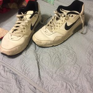 Nike air max