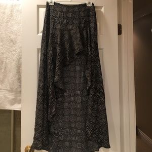 Patterned skirt