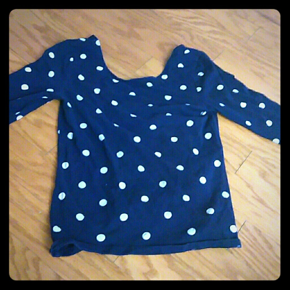 Blue dot shirt