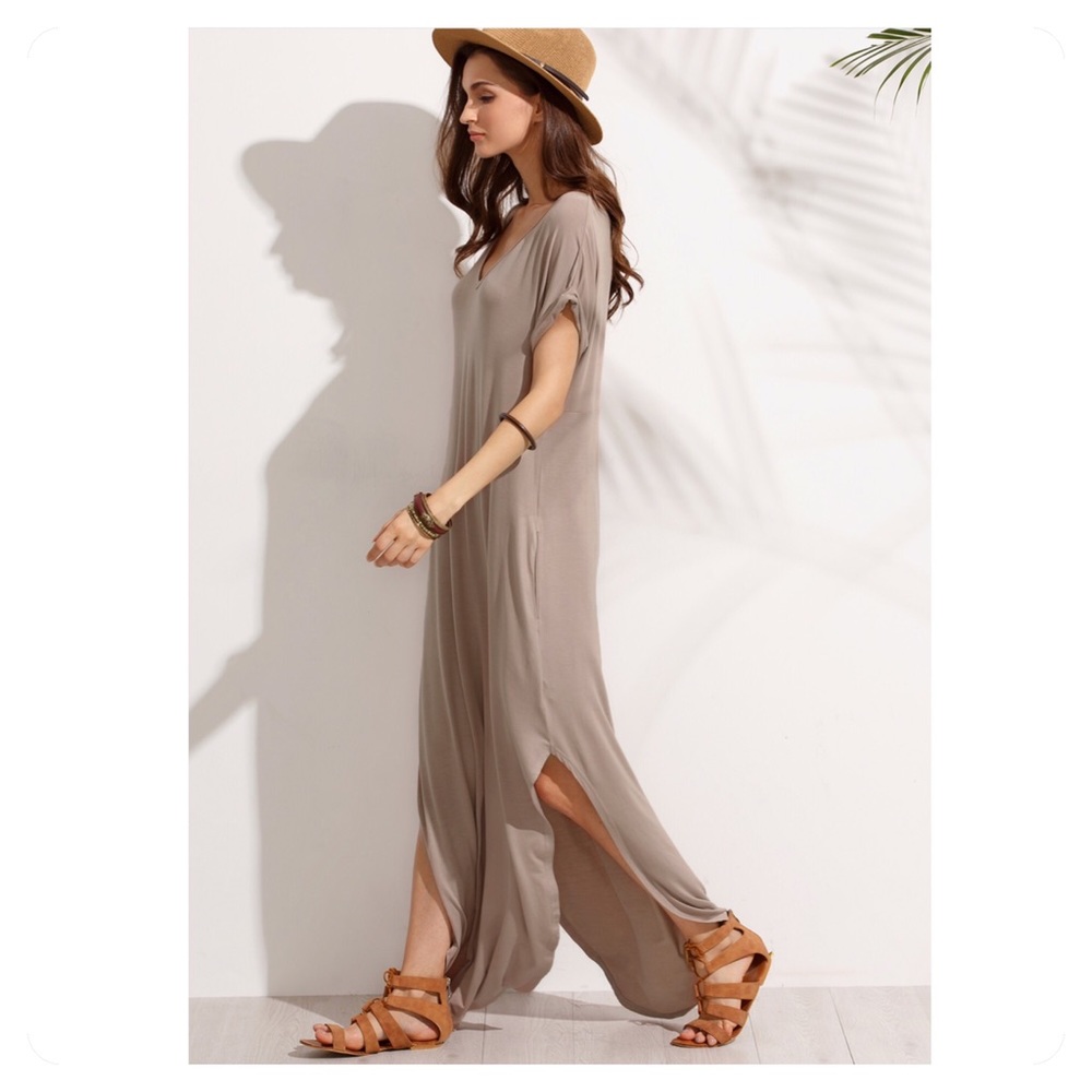 🆕 v-neck maxi dress - Picture 5 of 6