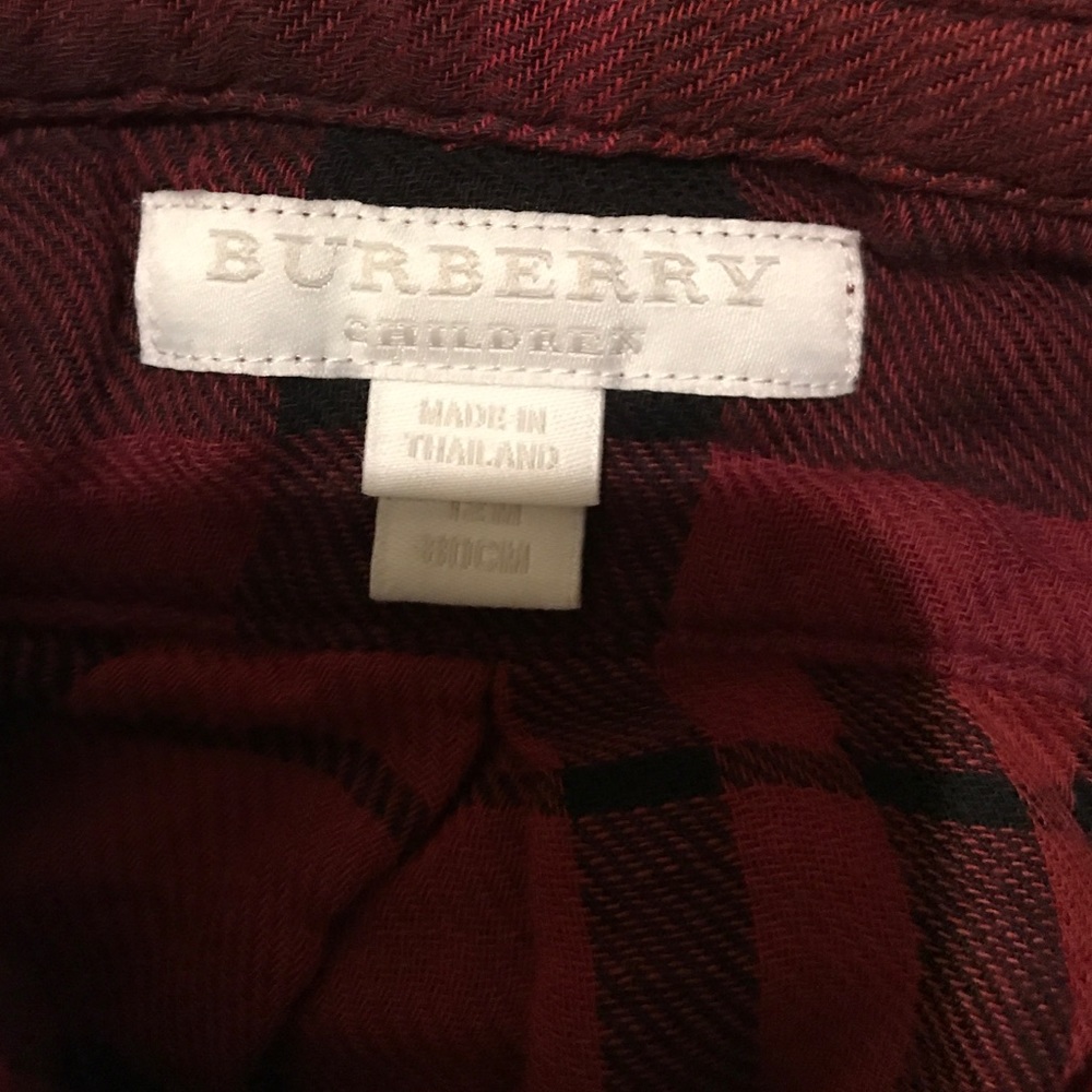 Burberry - Picture 2 of 4