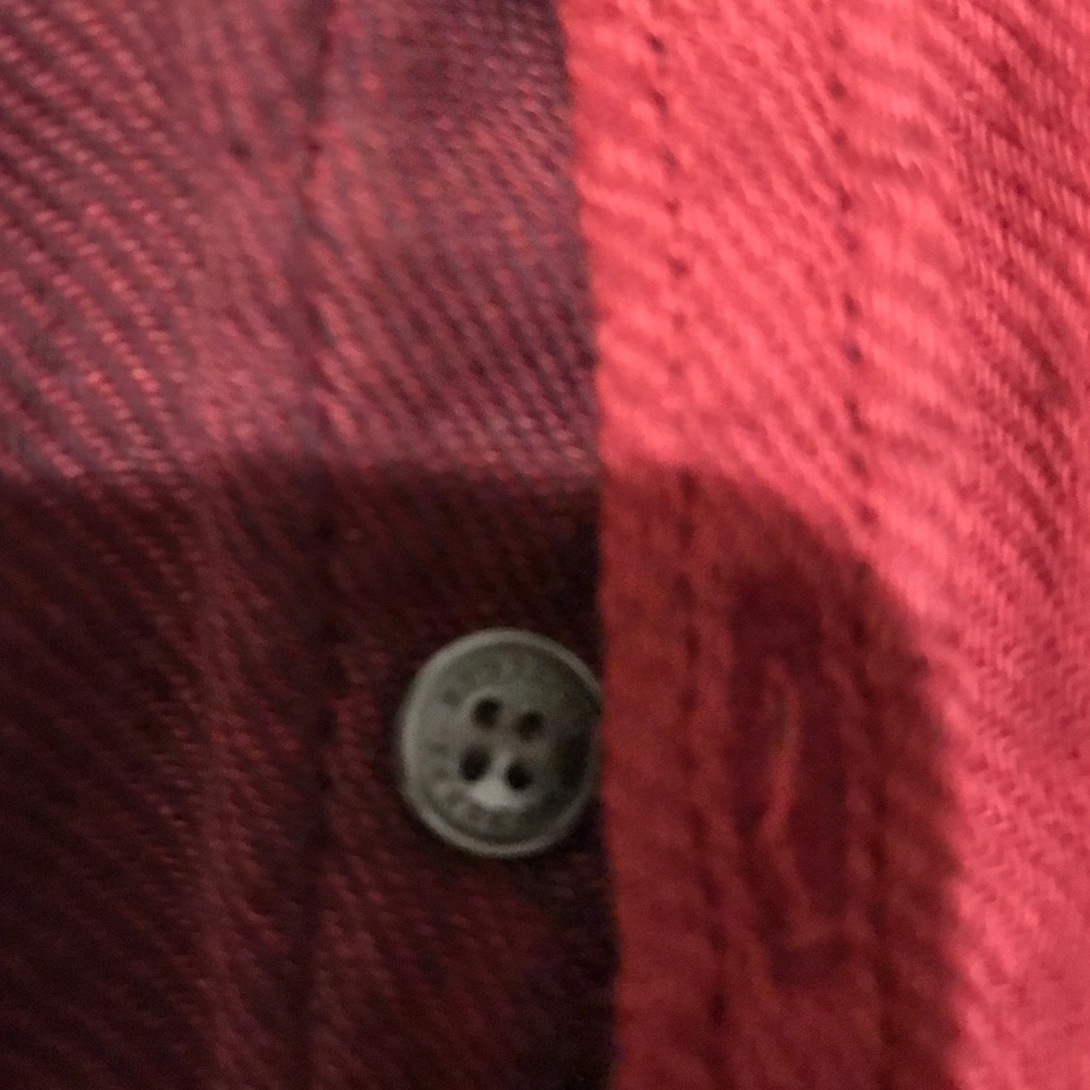 Burberry - Picture 3 of 4