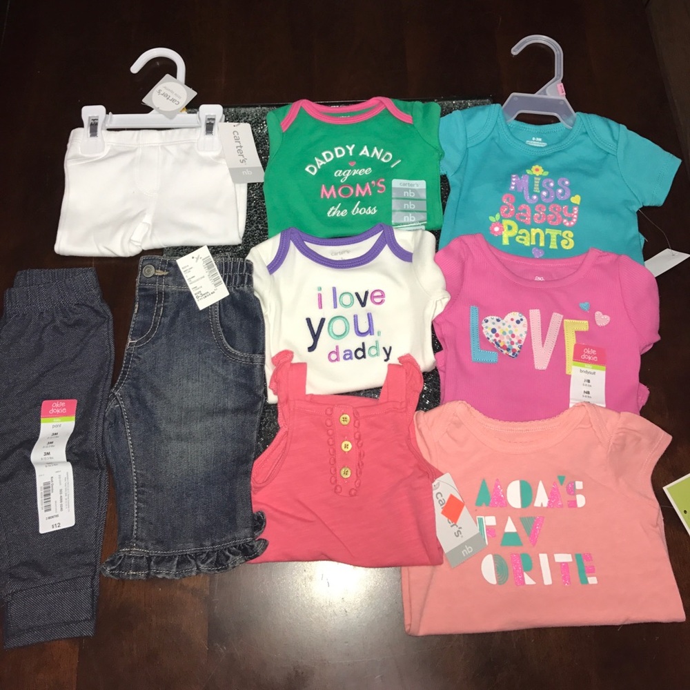 0-3 months brand new girls clothes.