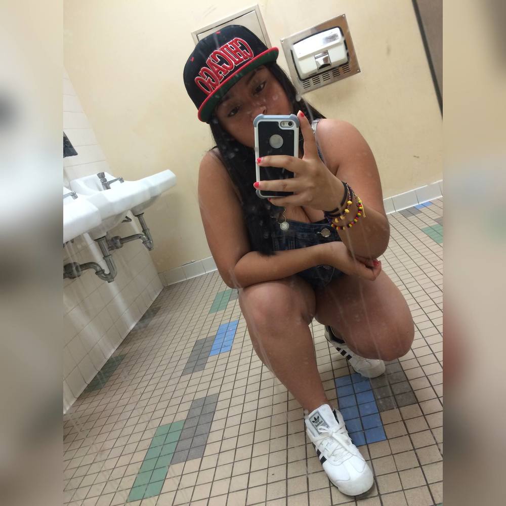 Meet your Posher, Analys