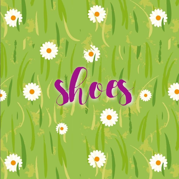 Shoes🌸 - Picture 3 of 4