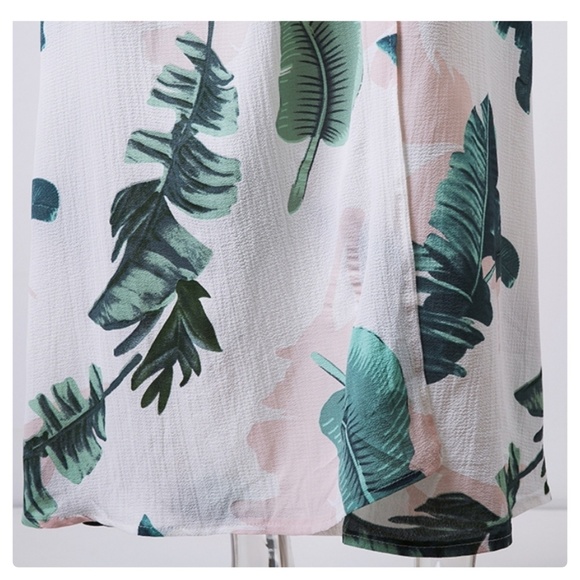 5⭐ rated H.P.💙 White Off Shoulder Dress - Picture 7 of 8