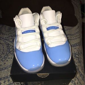 Air Jordan 11's UNC