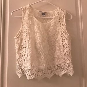 Lace cropped top