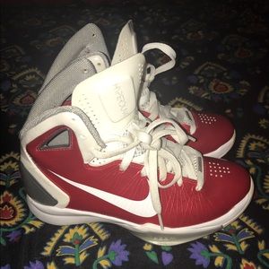 🏀 Nike Hyperdunk Basketball US 6 UK 3.5 Woman 6.5
