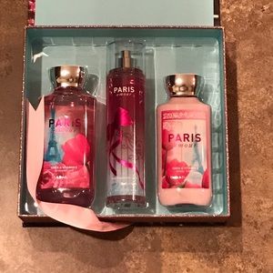 BBW Bath and Body Works Paris Amour gift set