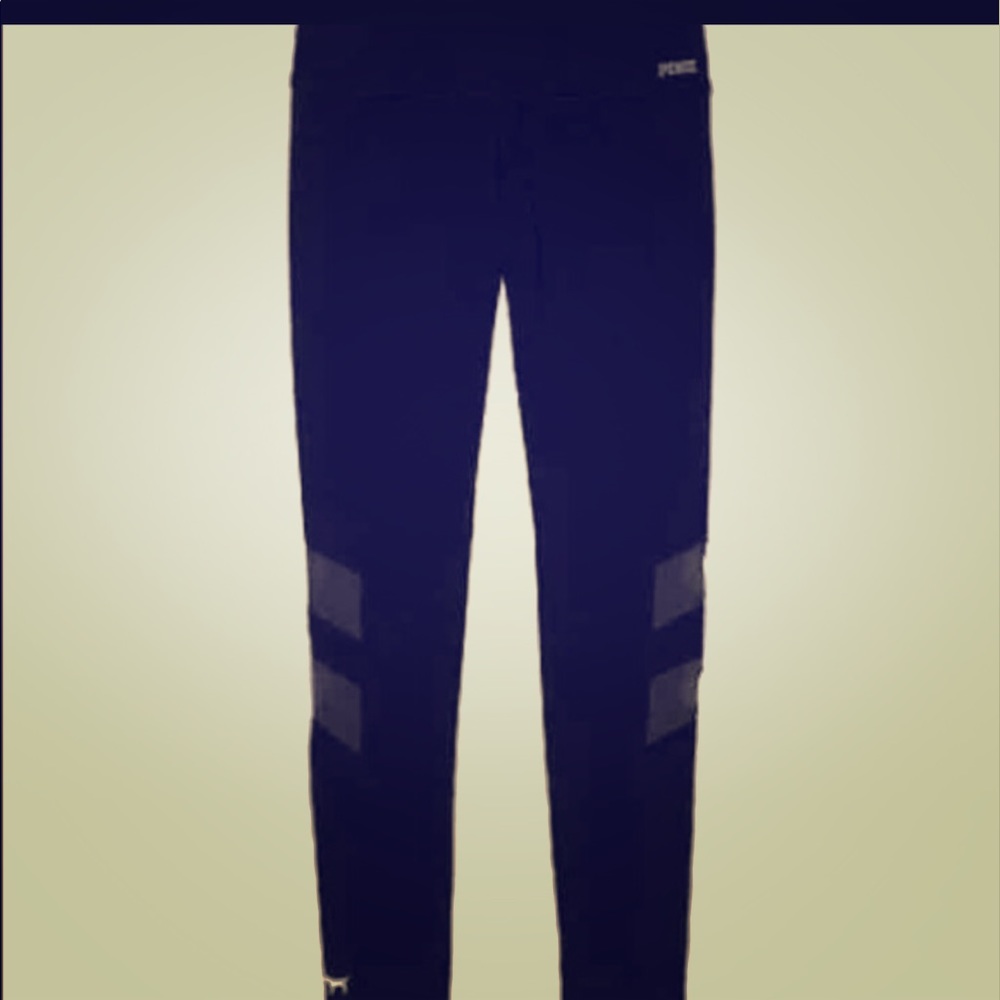 Vs pink ultimate legging/ jogger with mesh, NWOT!