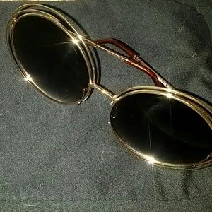 Large Retro Style Framed Sunglasses