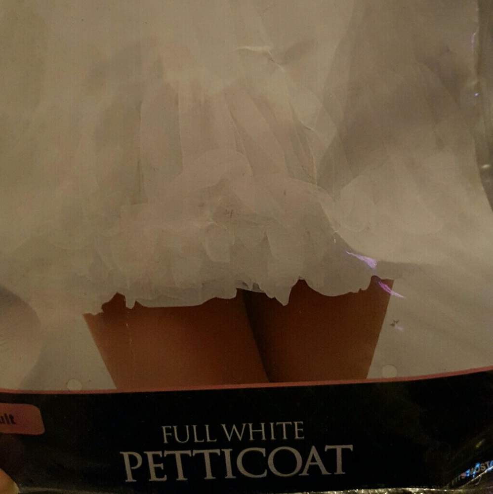 Full White Pettycoat