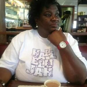 Meet your Posher, Jeanetta