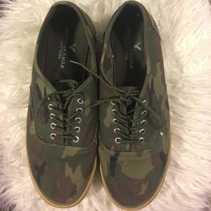 AMERICAN EAGLE CAMO SNEAKERS!