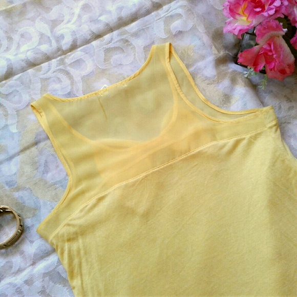 🎀  Big Bow Top - Picture 3 of 5