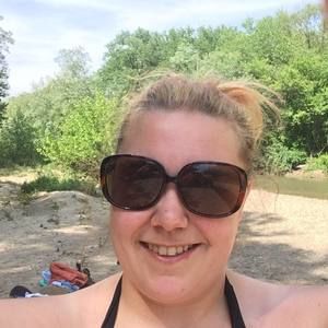 Meet your Posher, Cassey