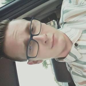 Meet your Posher, Nikolas