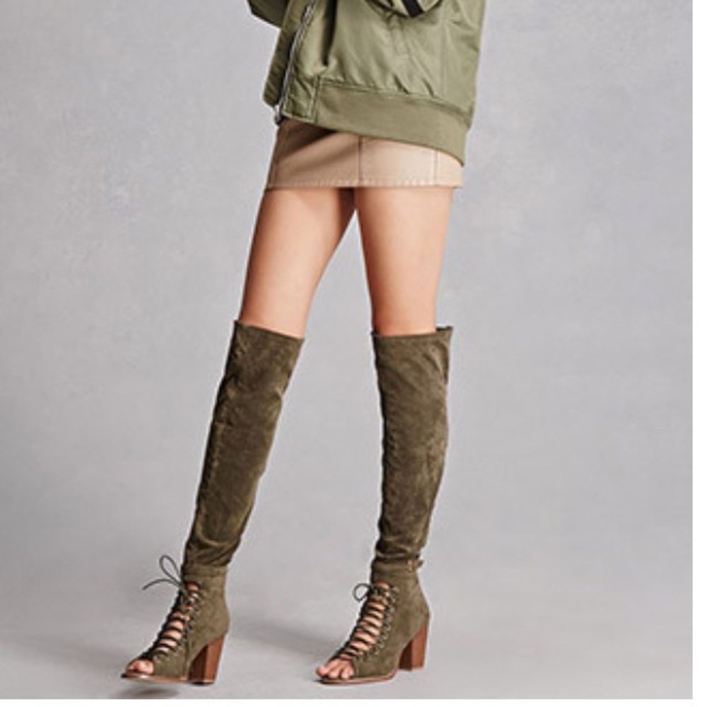 Forever 21 faux sued yoki knee high zip up boots