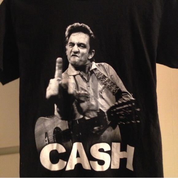 💌 SOLD 💌 Black Vintage Johnny Cash Tee - Picture 2 of 2