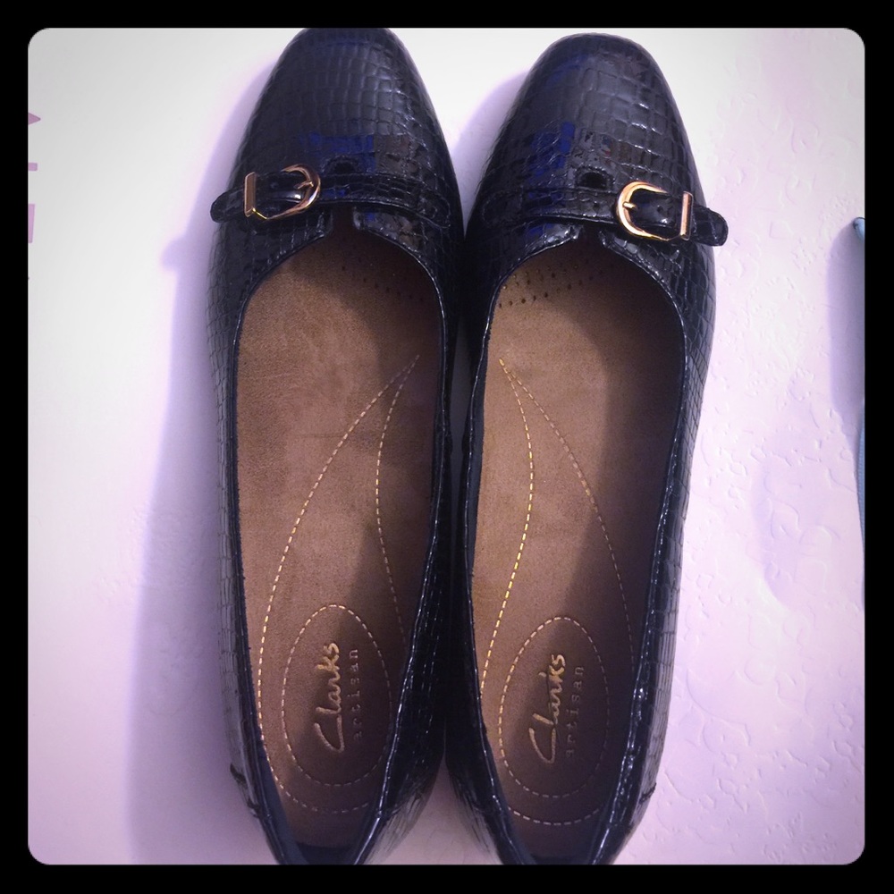 leather clarks  kaesha raine navy patent shoes