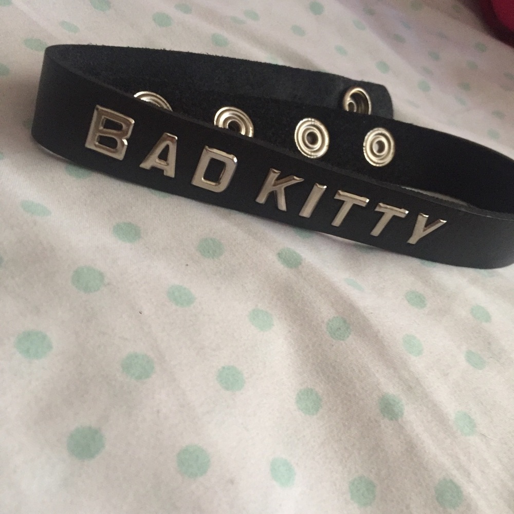 BAD KITTY adjustable choker