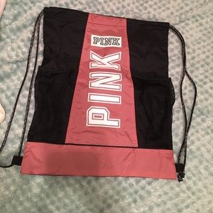 VS Pink drawstring book bag