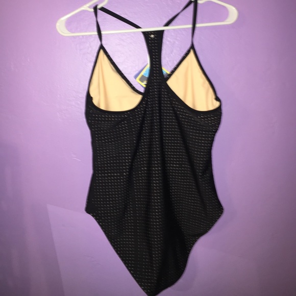 Fabletics one piece - Picture 4 of 4