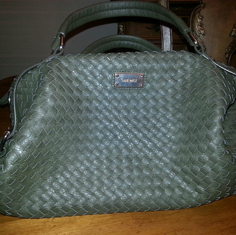 Shoulder bag