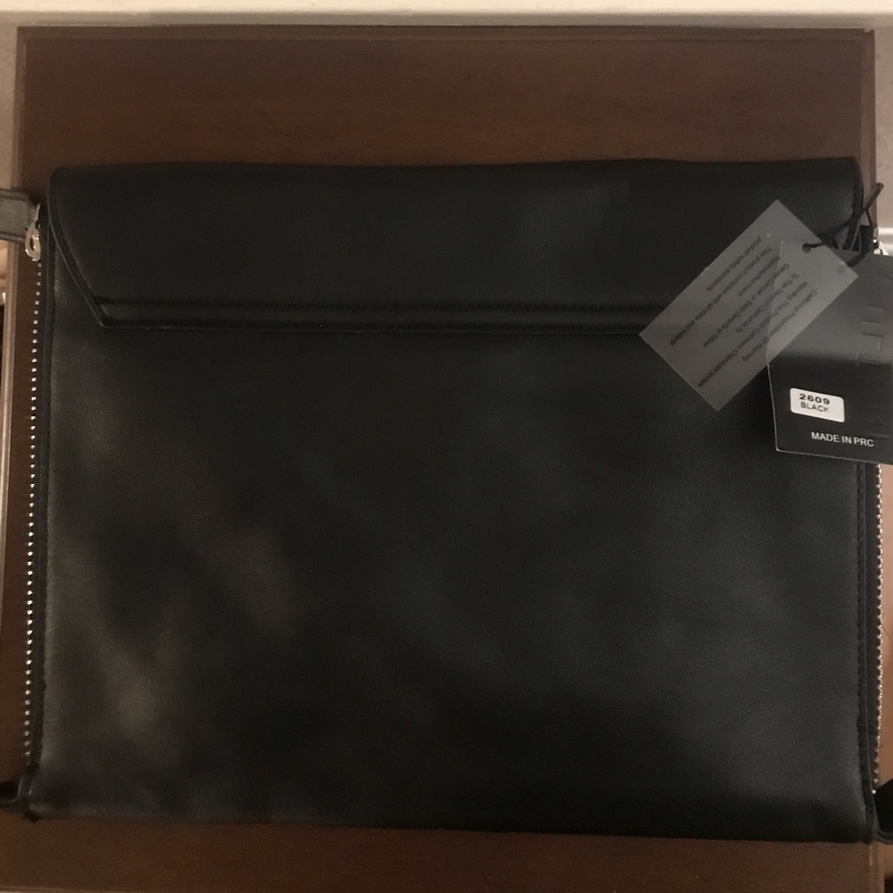 Culture riot bag