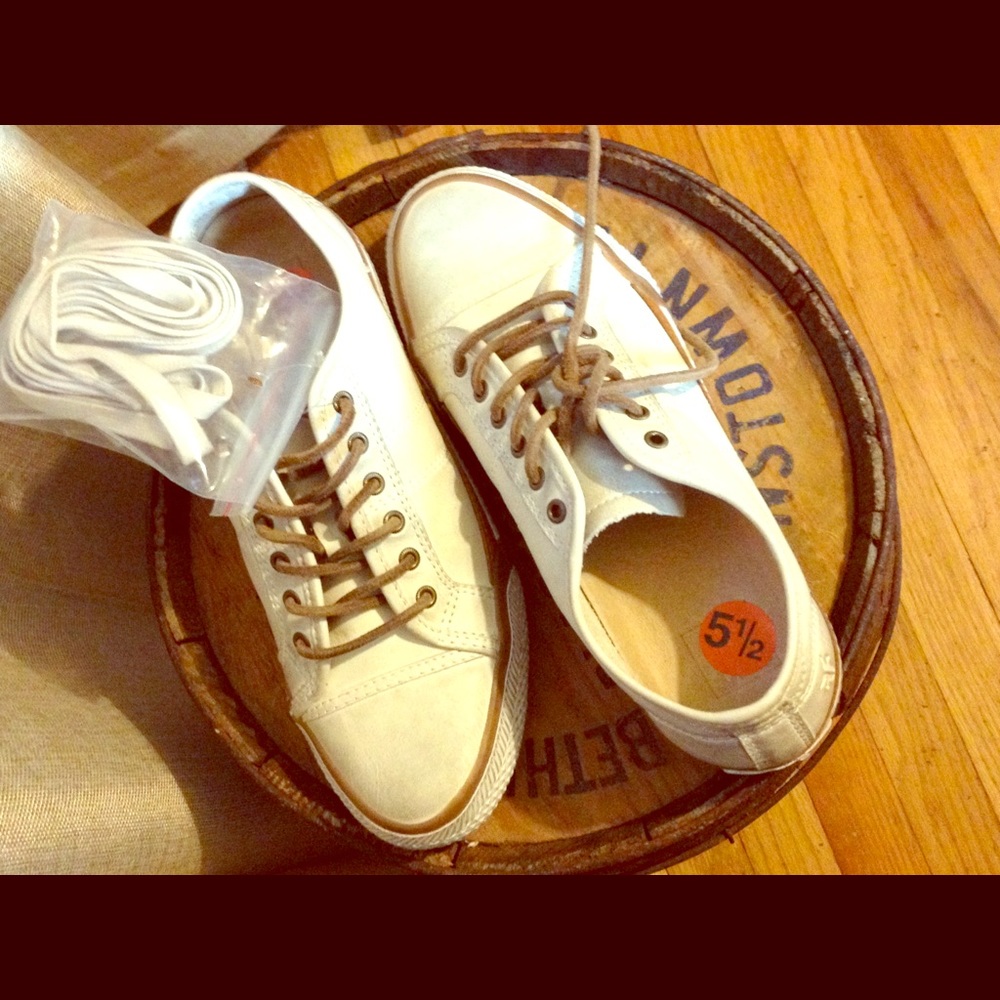 Frye distressed leather Greene sneakers - Picture 6 of 6