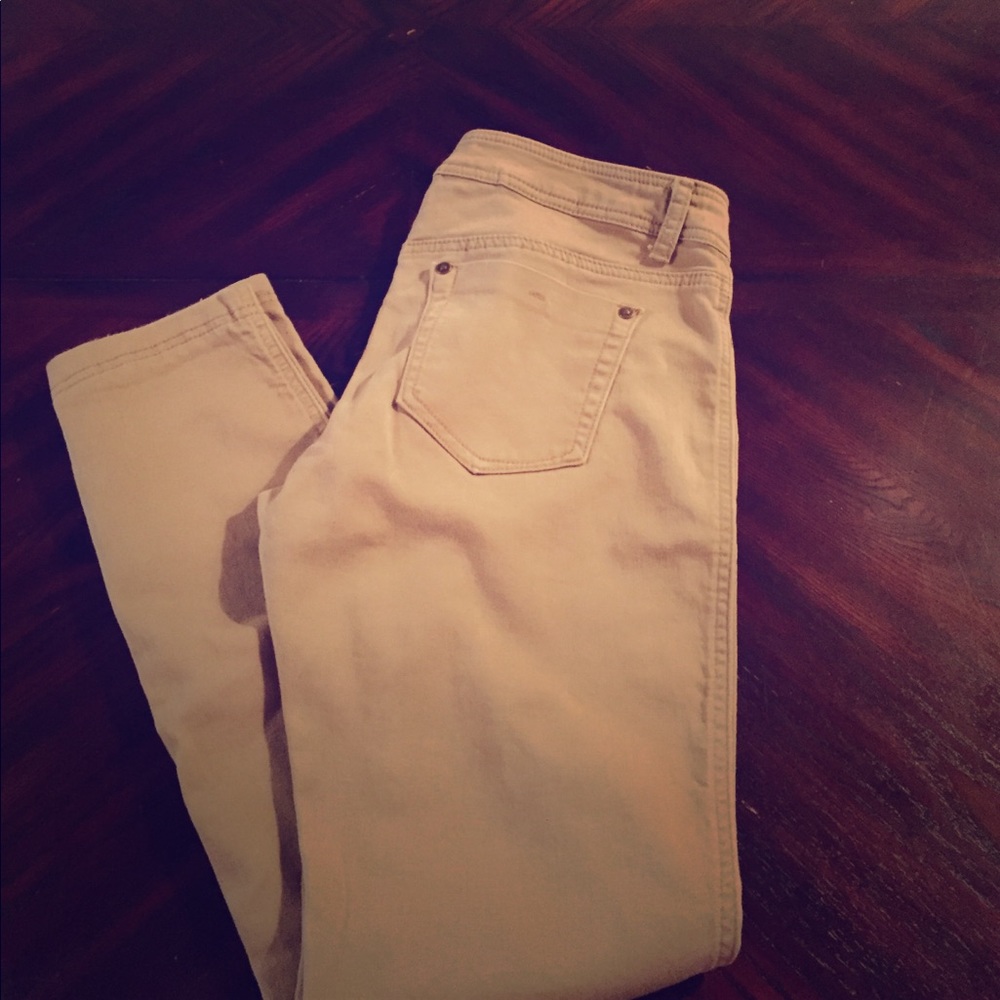 Size five khaki jeggings
