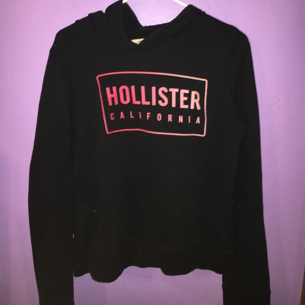 Hollister sweat shirt